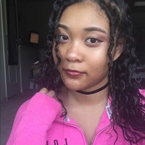 Meet your Posher, Jasmine